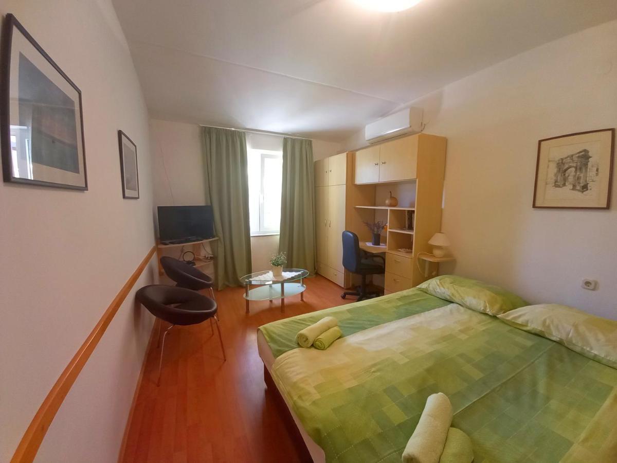 Holiday Apartments Ruzica, ปิเยชชานา อูวาลา ภายนอก รูปภาพ